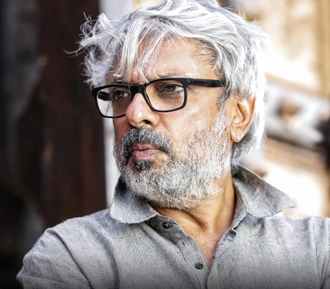 ‘लव एंड वॉर’ के सेट पर मजदूर की मौत: भंसाली से 50 लाख मुआवजा और पत्नी को नौकरी देने की मांग तेज