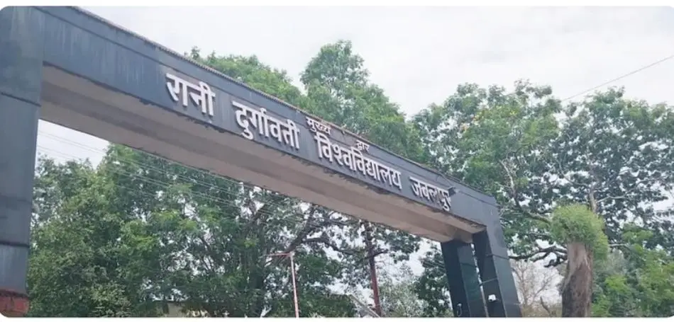 डिग्री और मार्कशीट पर ‘इंडिया’ की जगह ‘भारत’ लिखेंगे कई विश्वविद्यालय, सभ्यतागत पहचान पर जोर