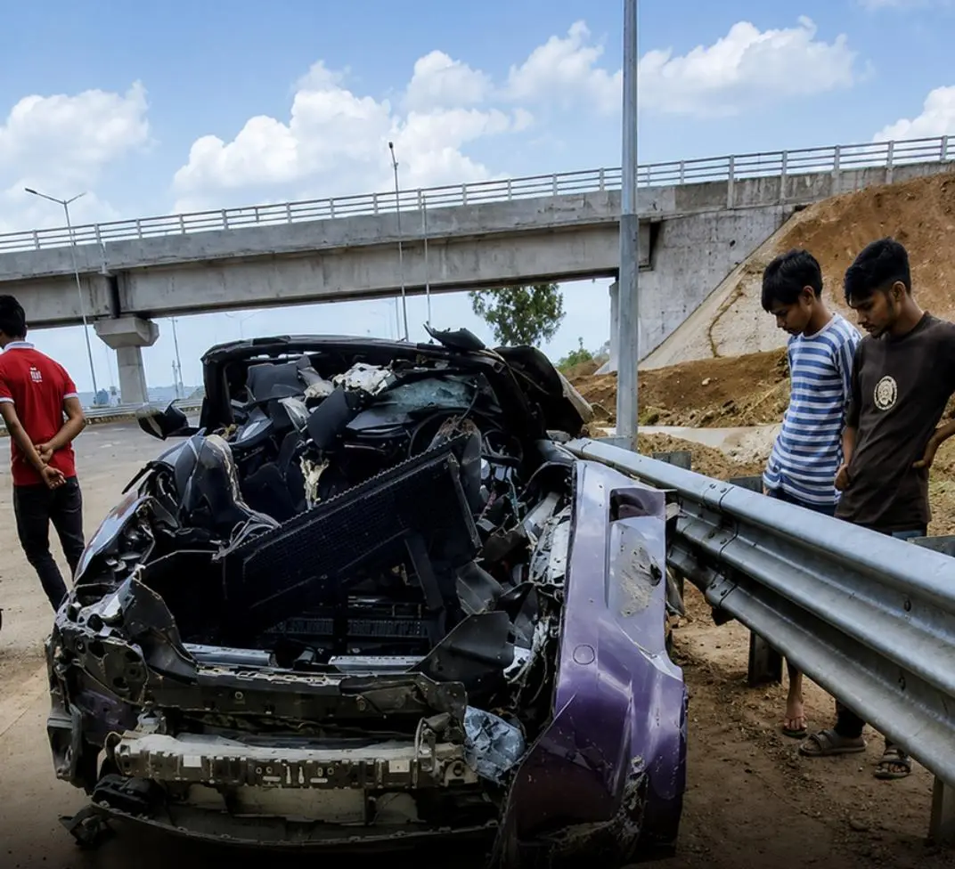 मुंबई-वडोदरा हाईवे पर 251 किमी/घंटा की रफ्तार से दौड़ी BMW हादसे का शिकार, 2 की मौत; जन्मदिन मना कर लौट रहे थे दोस्त